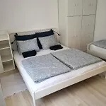 דירה Corso Home, קסזטלי