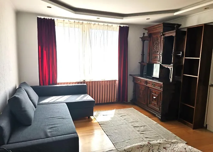 Corso Home, * 케츨리