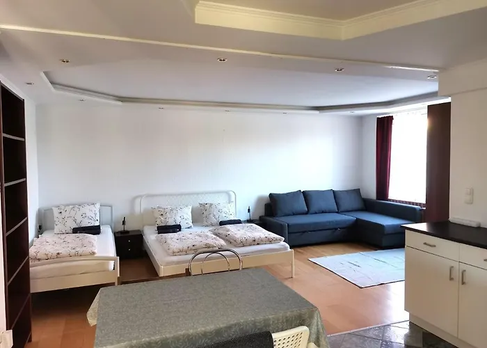 Corso Home, * 케츨리