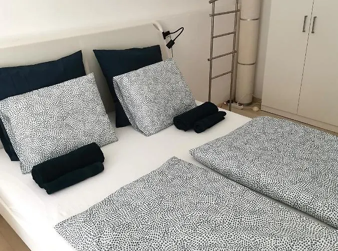 Corso Home, * 케츨리