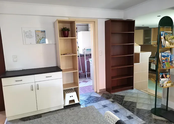 Corso Home, 케츨리